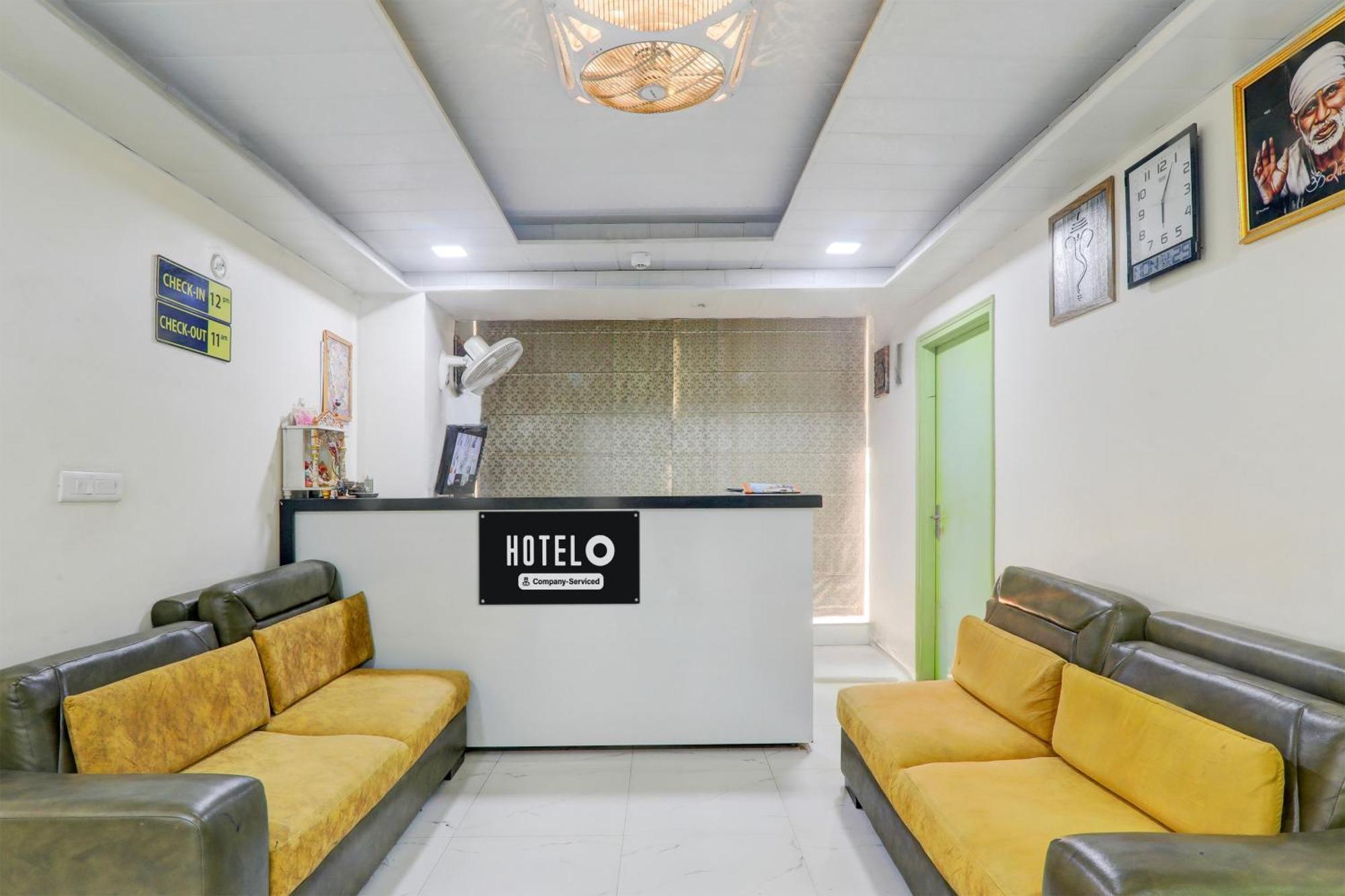 Super Hotel O Banthara Near Airport Banthra Sikandarpur Zewnętrze zdjęcie